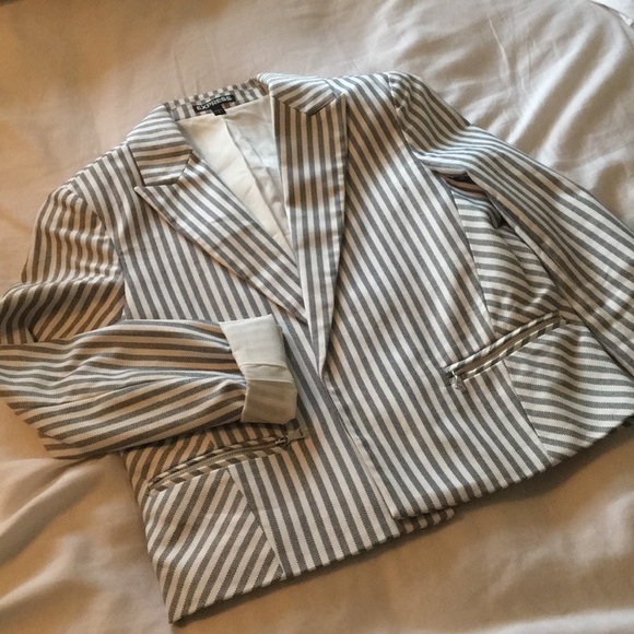 Express Jackets & Blazers - Express Striped Blazer Express Jackets & Blazers - Express Striped Blazer